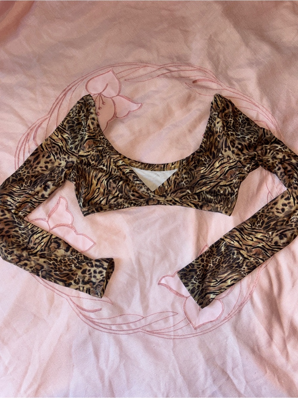 Leopard Print Long Sleeve Crop Top - Brown